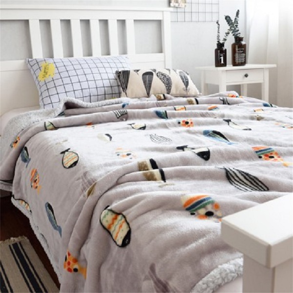 j9九游会暖洋洋大鱼羊羔绒毯(570浅灰)